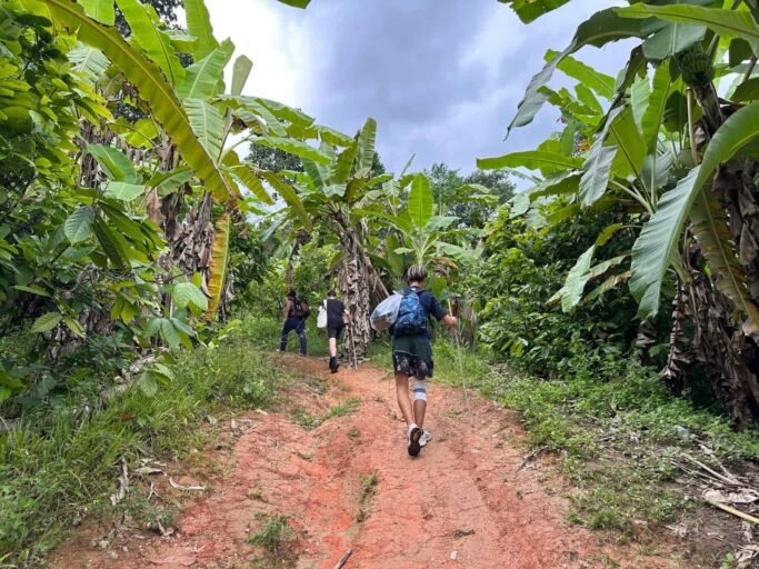 trek vers le village Karen