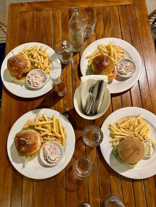 IMG_2935 Koh Tao burger 1er restaurant