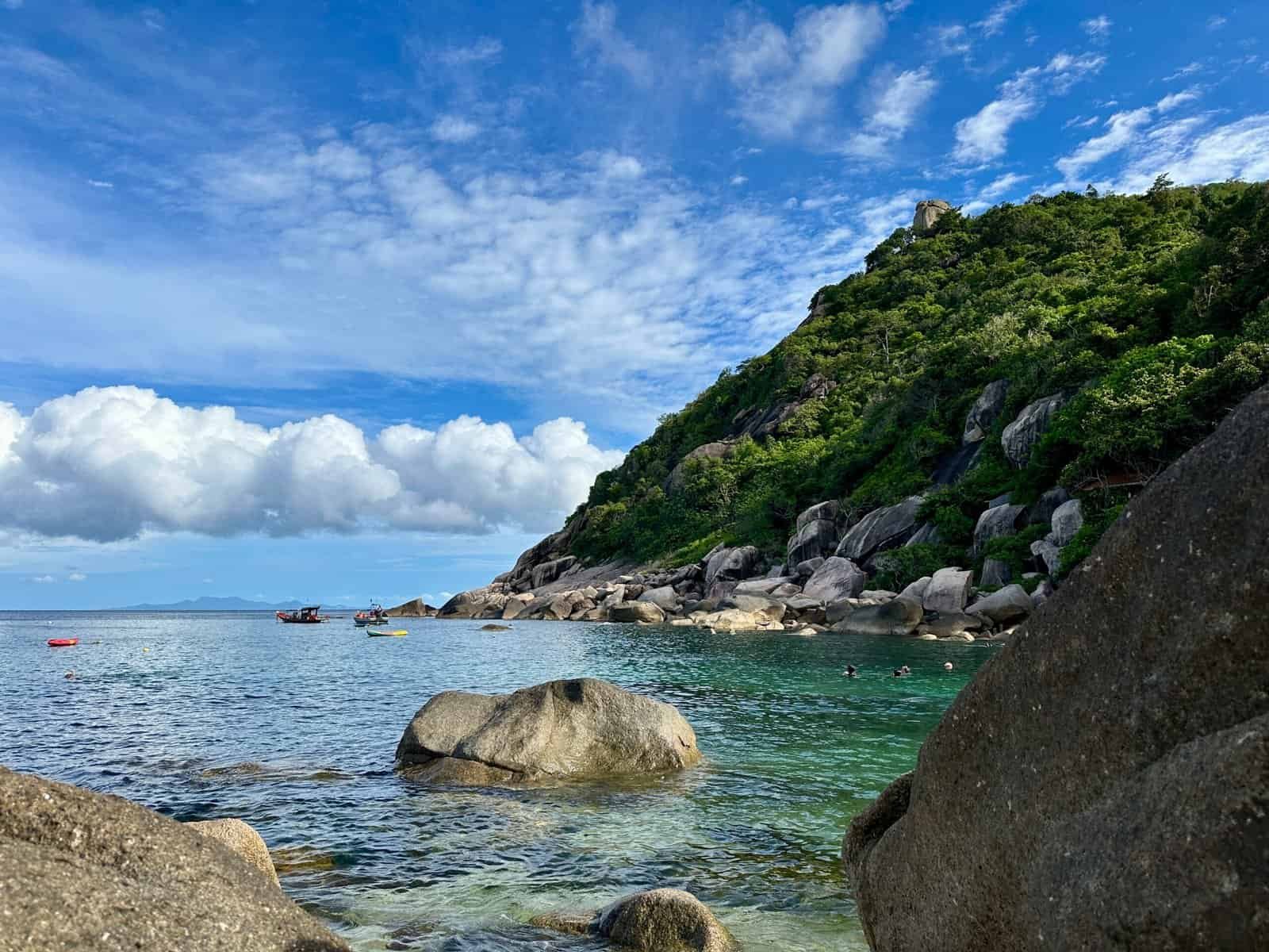 Tanote Bay