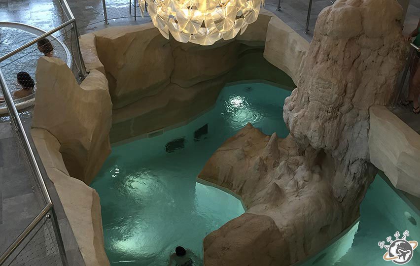 Détente au Spa Cinq Mondes à Arc 1950 pendant nos vacances de 2015.