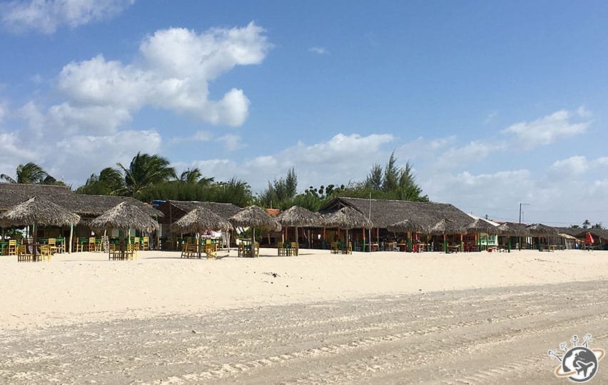Praia de Maceio à Camocim au Brésil