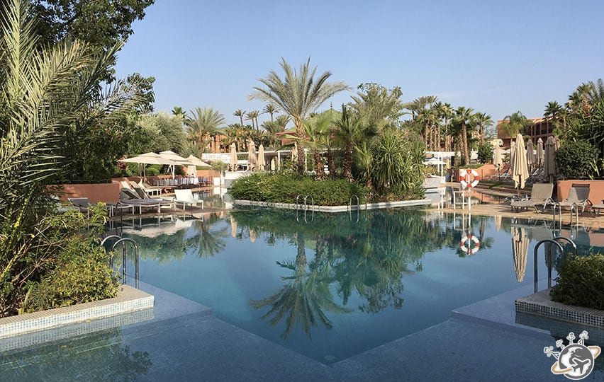 La magnifique piscine de La Palmeraie à Marrakech