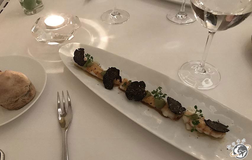 Le troisième plat du diner gastronomique autour de la truffe au restaurant du Relais de Montmartre de Frédéric Carrion
