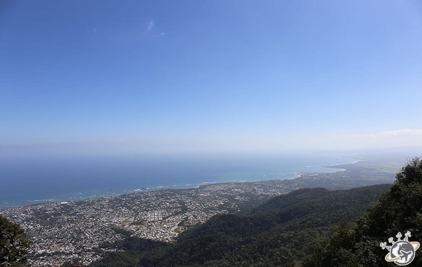 Vue de la baie en haut du teleferico de Puerto Plata