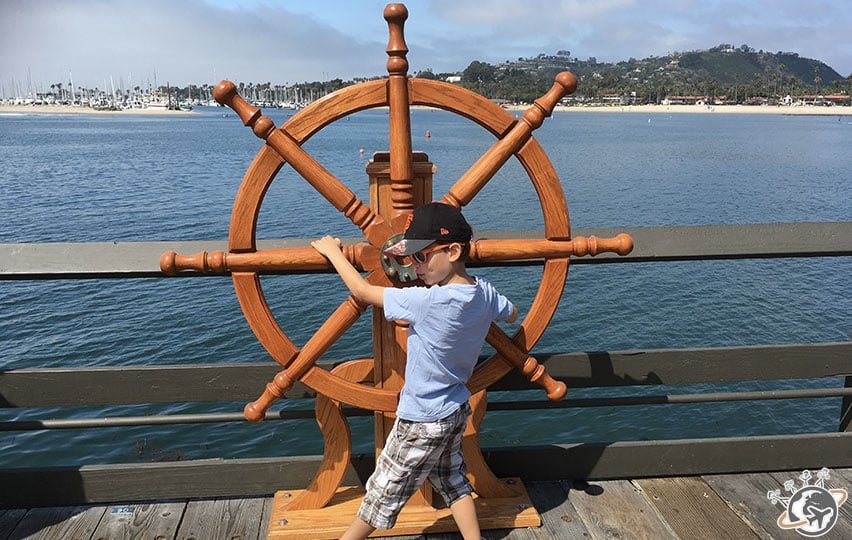 La barre du stearns wharf de Santa Barbara en Californie