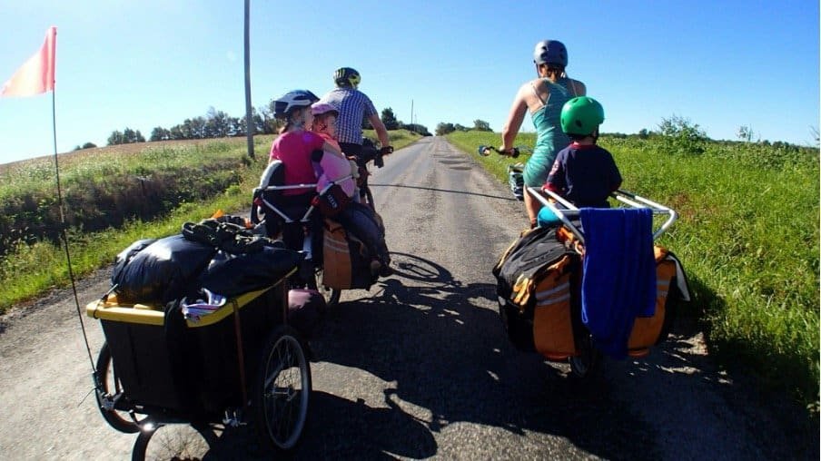 voyager à vélo en famill